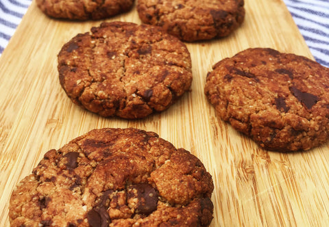 Peanut Butter & Dark Chocolate Protein Cookies