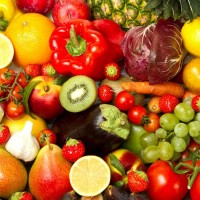 fruits_vegetables_colorful_healthy_balanced_array_rainbow_pic