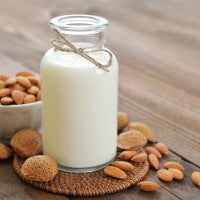 nut_almond_milk_vegan_healthy_fats_omega_pic