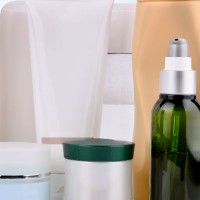 plastics_cosmetics_toiletry_products_pic