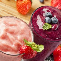 smoothies_strawberry_blueberry_healthy_fruit_mint_breakfast_pic