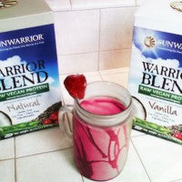strawberry_vanilla_dream_smoothie_sunwarrior_protein_pink_red_pic