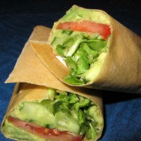 wrap_veggies_coconut_tomato_avocado_cucumber_pic