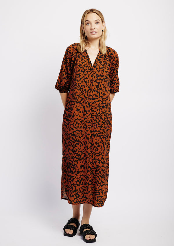 The Easy Tunic Dress in Chestnut Animal