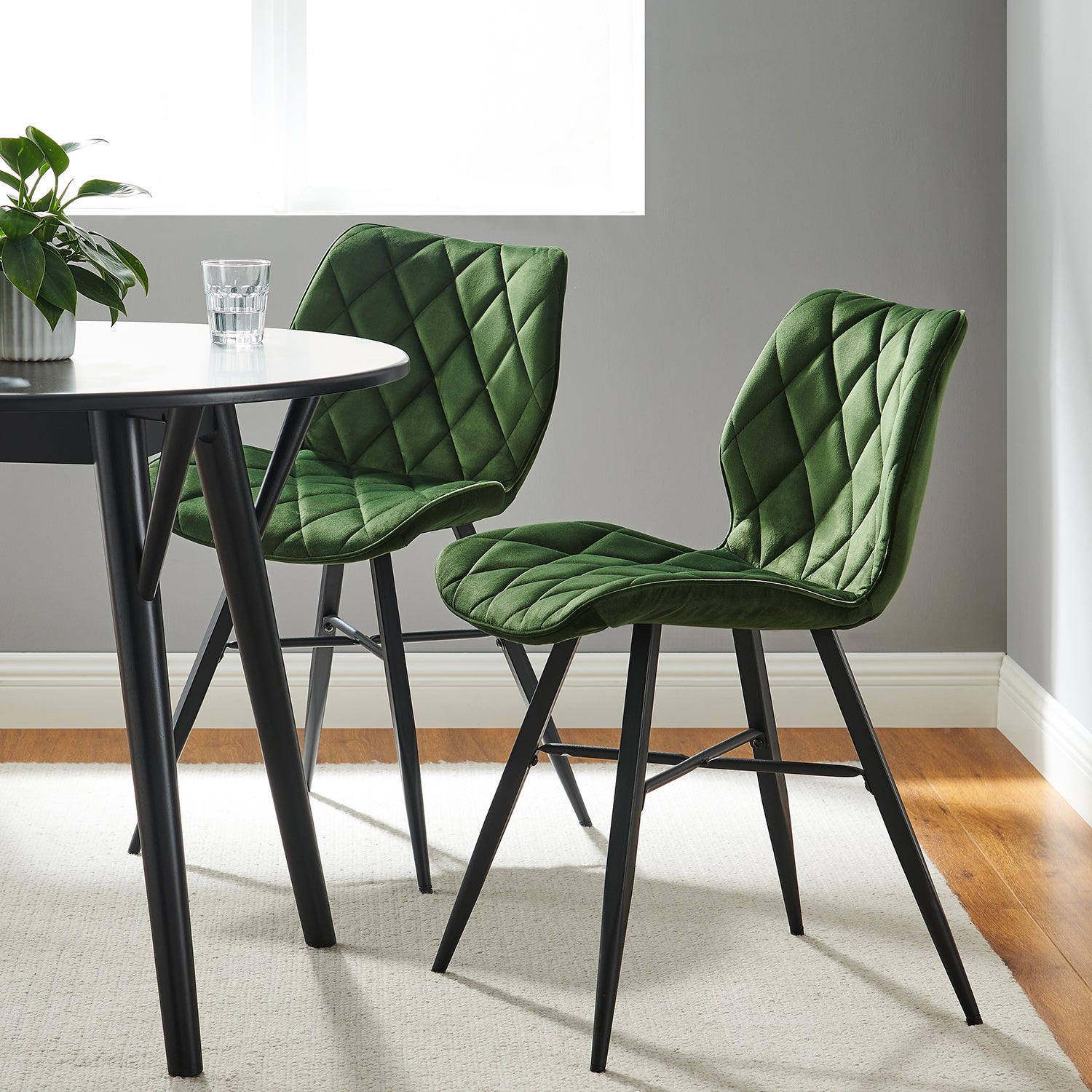 Set of 2 Ampney Velvet Diamond Stitch Dining Chairs with Metal Legs (Green Velvet)