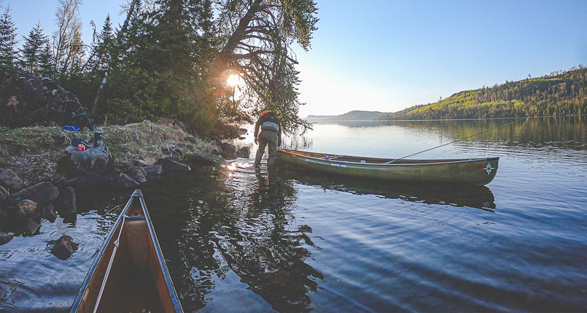 Bringing the canoes to shore