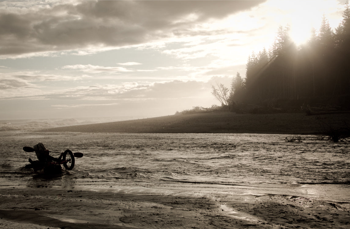 Ultralight packrafting to shore