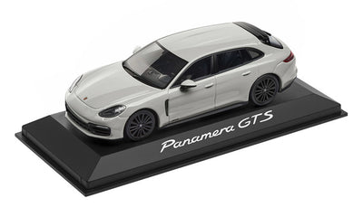 porsche panamera toy model