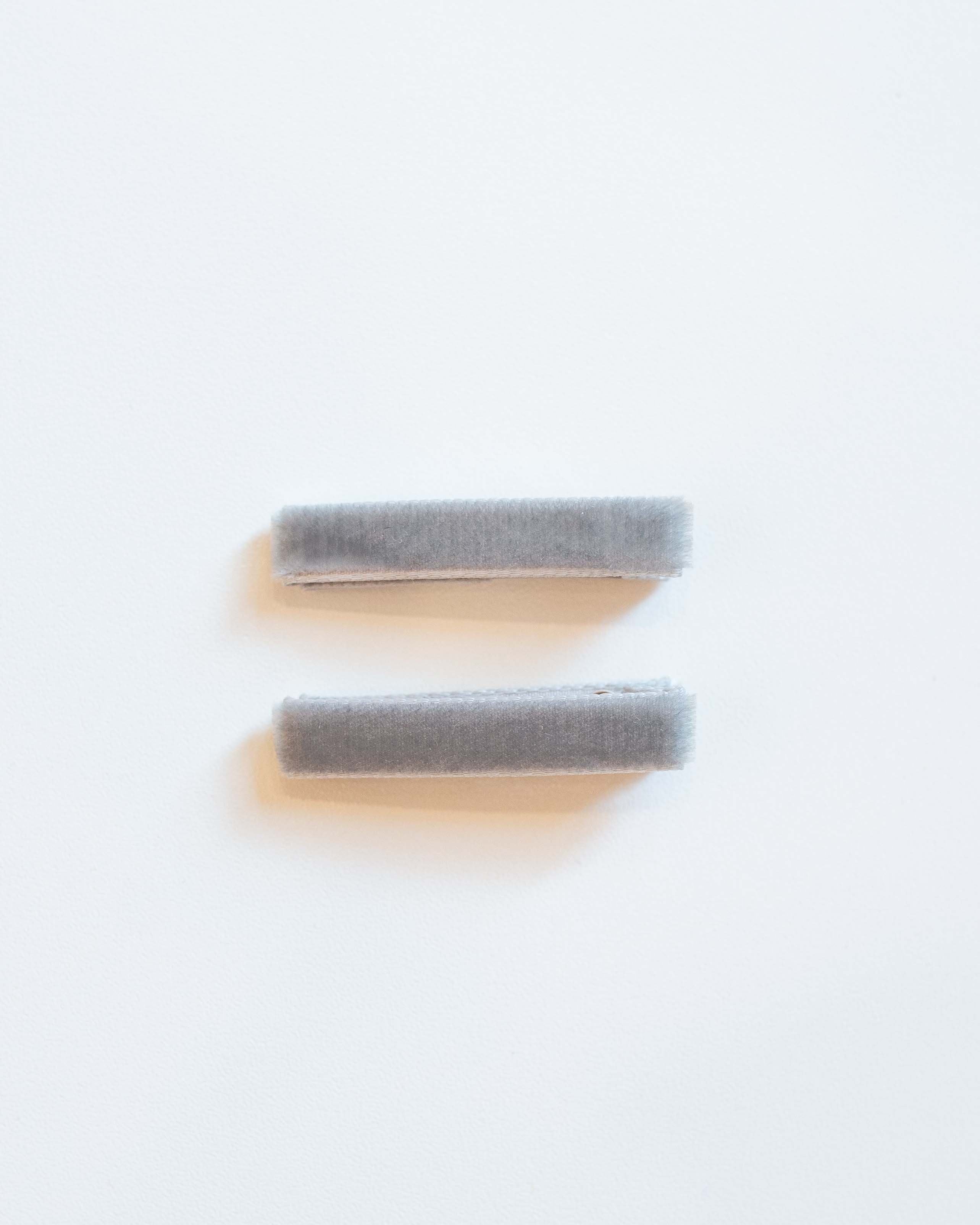 Little lululuvs accessories velvet bar clips in earl gray