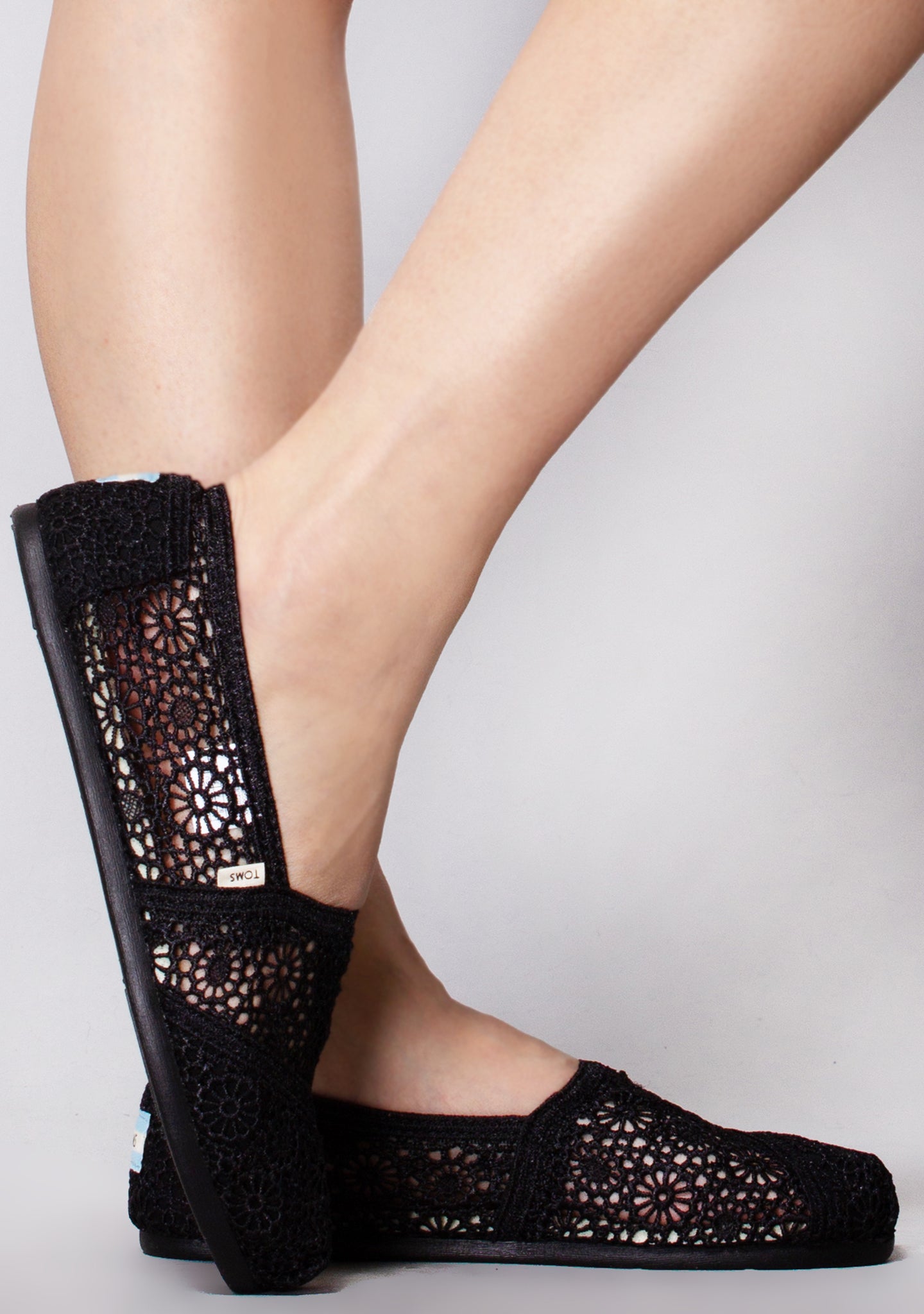 toms black crochet lace shoes