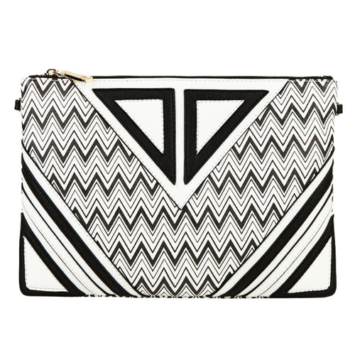 HIPANEMA  Shop HIPANEMA X AMENAPIH Philly Woven Clutch Purse at   – LA Style Rush