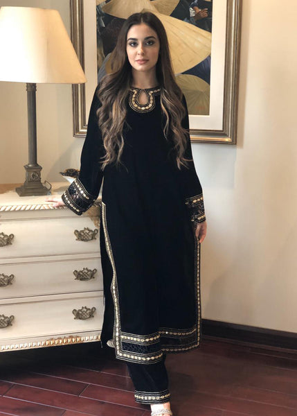 Black Blossom – Maheen Ghani Trends
