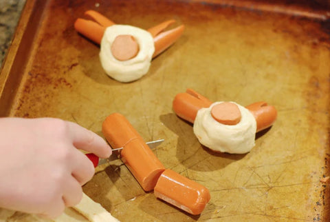 CHRISTMAS REINDEER HOT DOGS