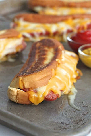 GRILLED CHEESE HOT DOGS