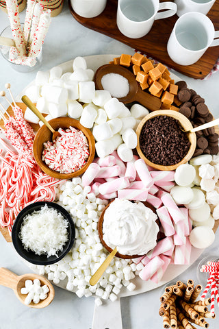 Hot-Chocolate-Dessert-Board