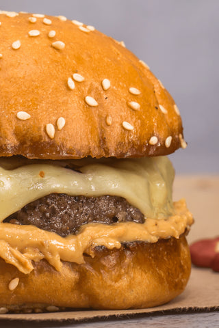 Peanut_Butter_Burger_with_Sesame_Seeds_and_Cheese