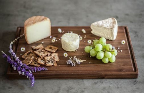 Epicurean Cutting Board vs. Walnut Wood Cutting Board - Virginia