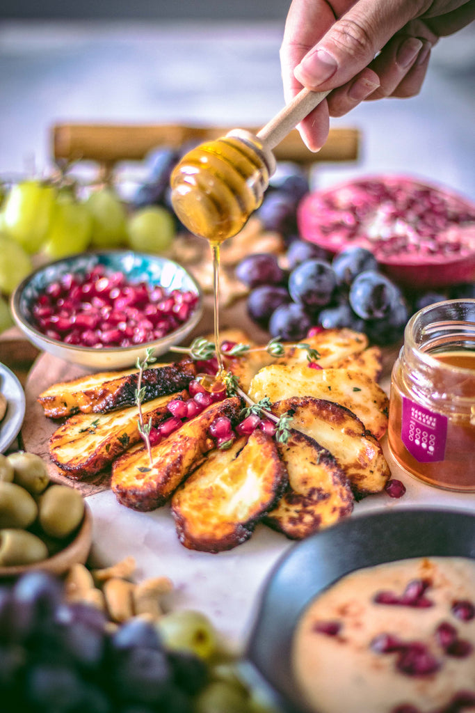 organic-Raw-Honey-Mediterranean-Halloumi-Platter-Fruit