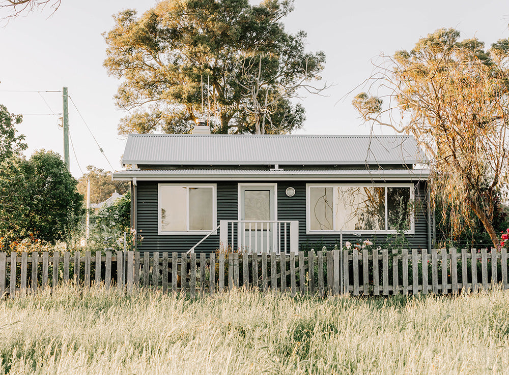 A country cottage built in 1898 in Albany WA