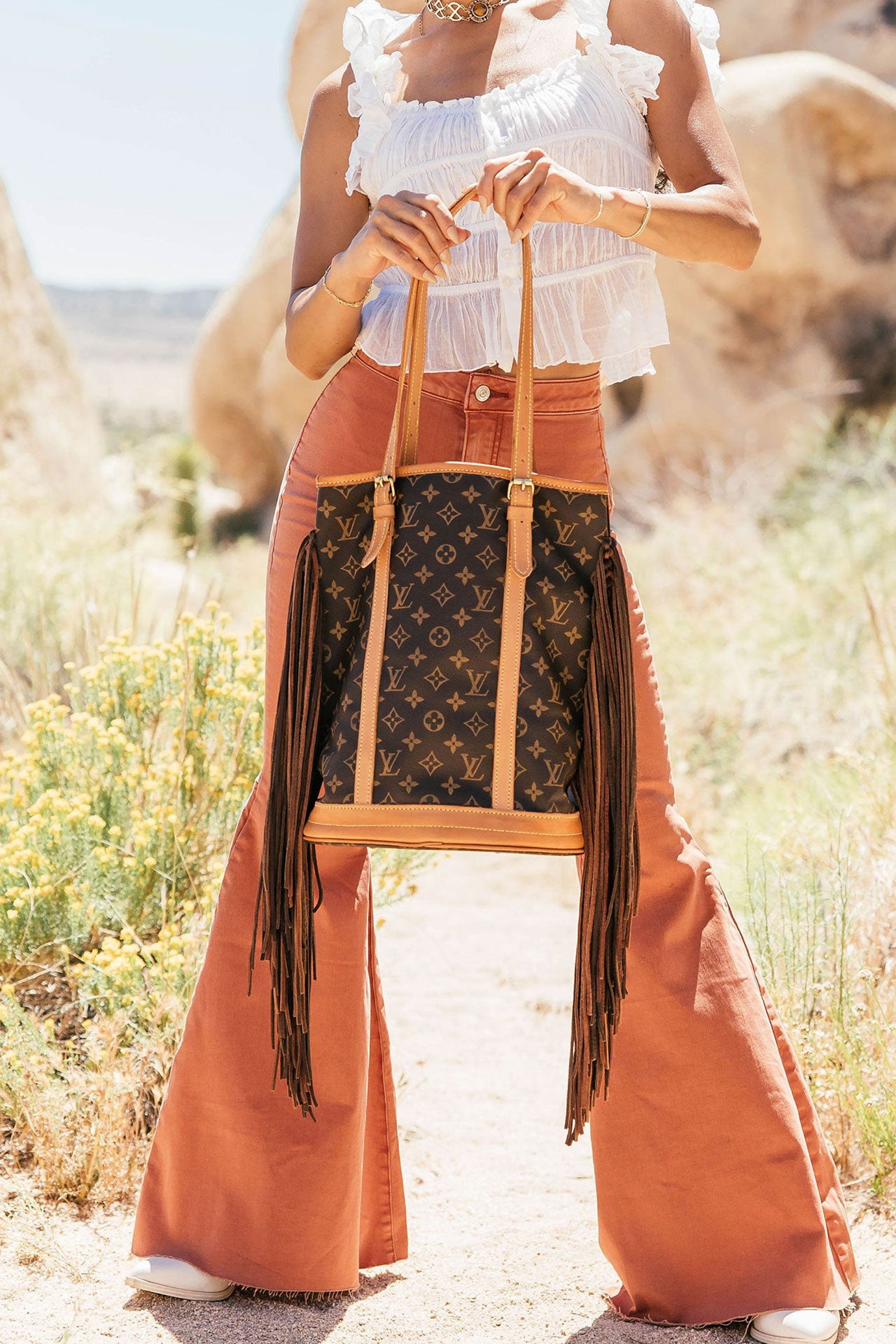 French Tote with Studs - Dirty Blonde - Side Fringe - 2023 ❤️  CooperativaShop ✓