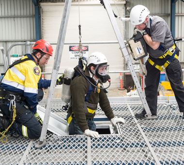 confined space training gas