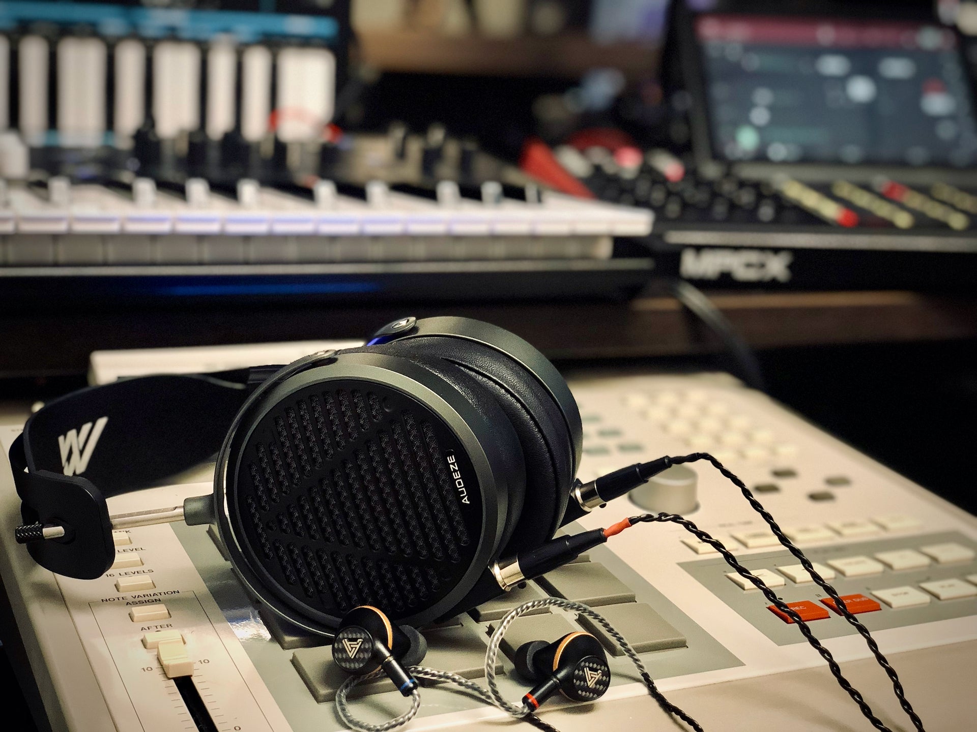 Jan Simons's Audeze MM-500 headphones