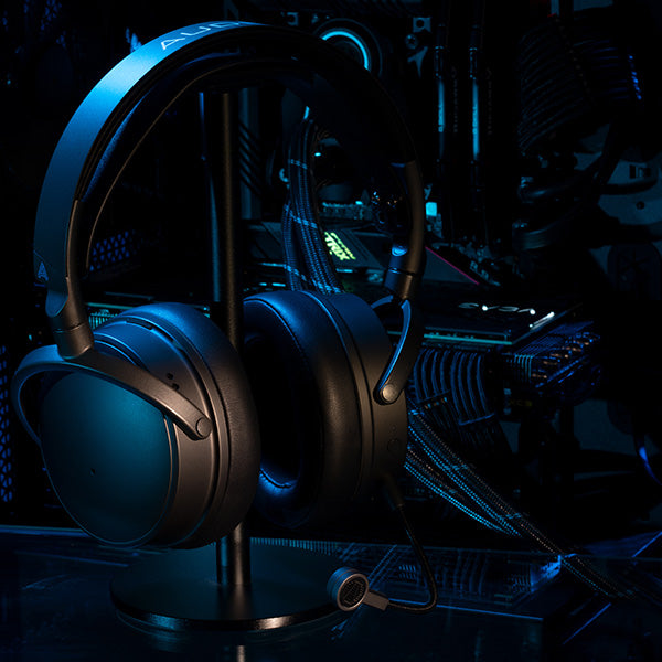 3. Audeze Maxwell Wireless Over-Ear Gaming Headset: Ultimate Audio Experience