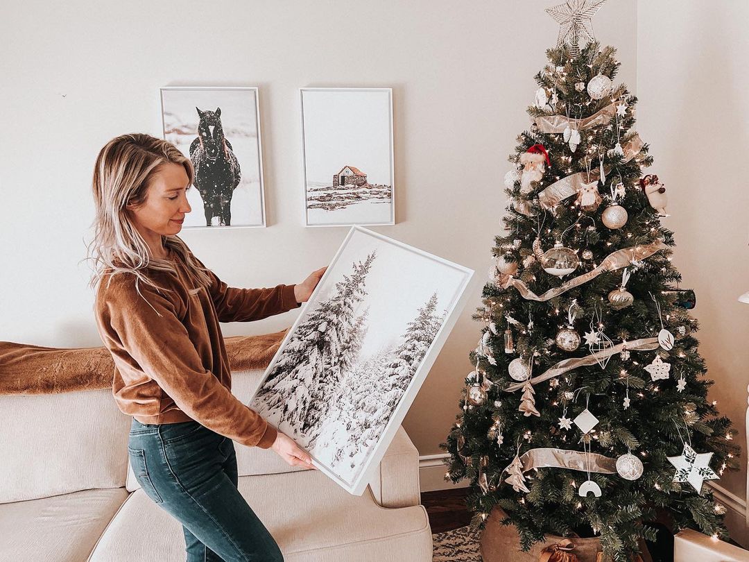 Megan Blakemore with Posterjack Canvas Print - Winter Christmas Scene