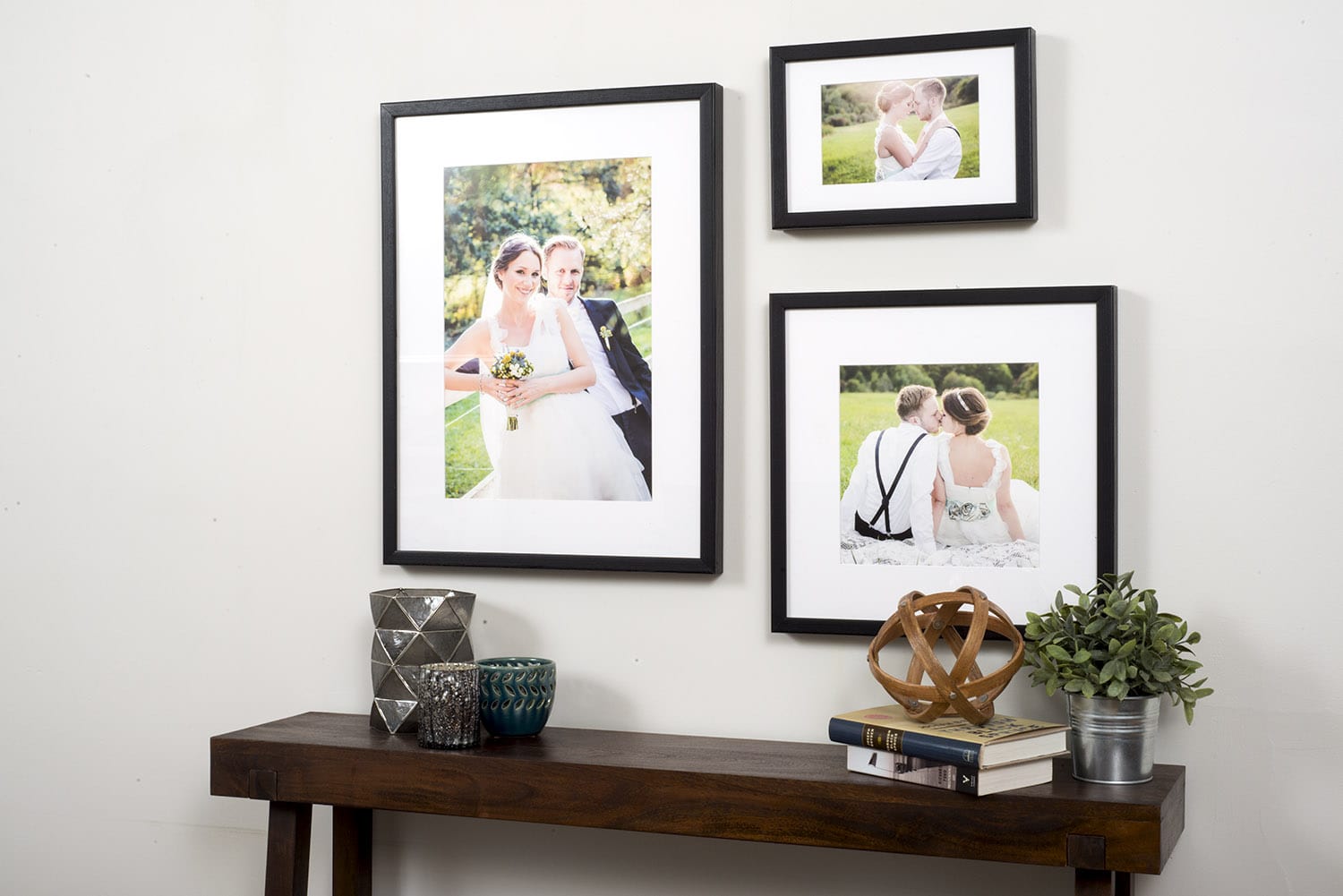 Posterjack Gallery Framed Wedding Photos