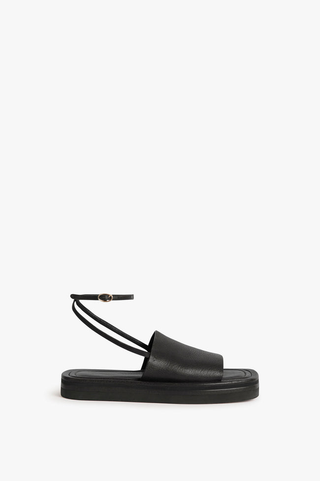 Victoria Beckham Frances Sandal in Black 41