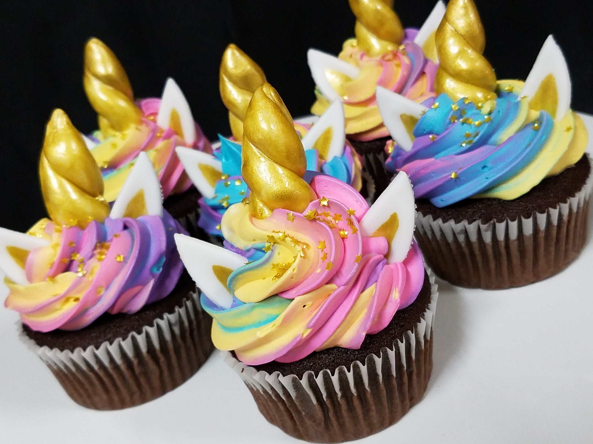 Unicorn Cupcakes Storybook Bakery