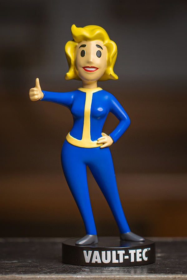 fallout new vegas vault girl