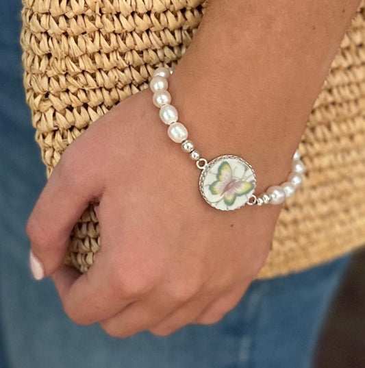 Pink Hibiscus Hawaiian Flower Pearl Bracelet – DinnerWear Jewelry