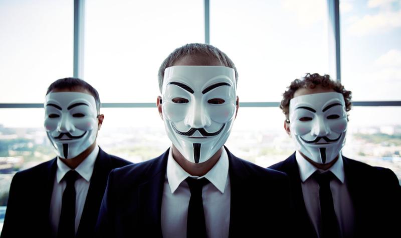 Anonymous / Guy Fawkes Mask