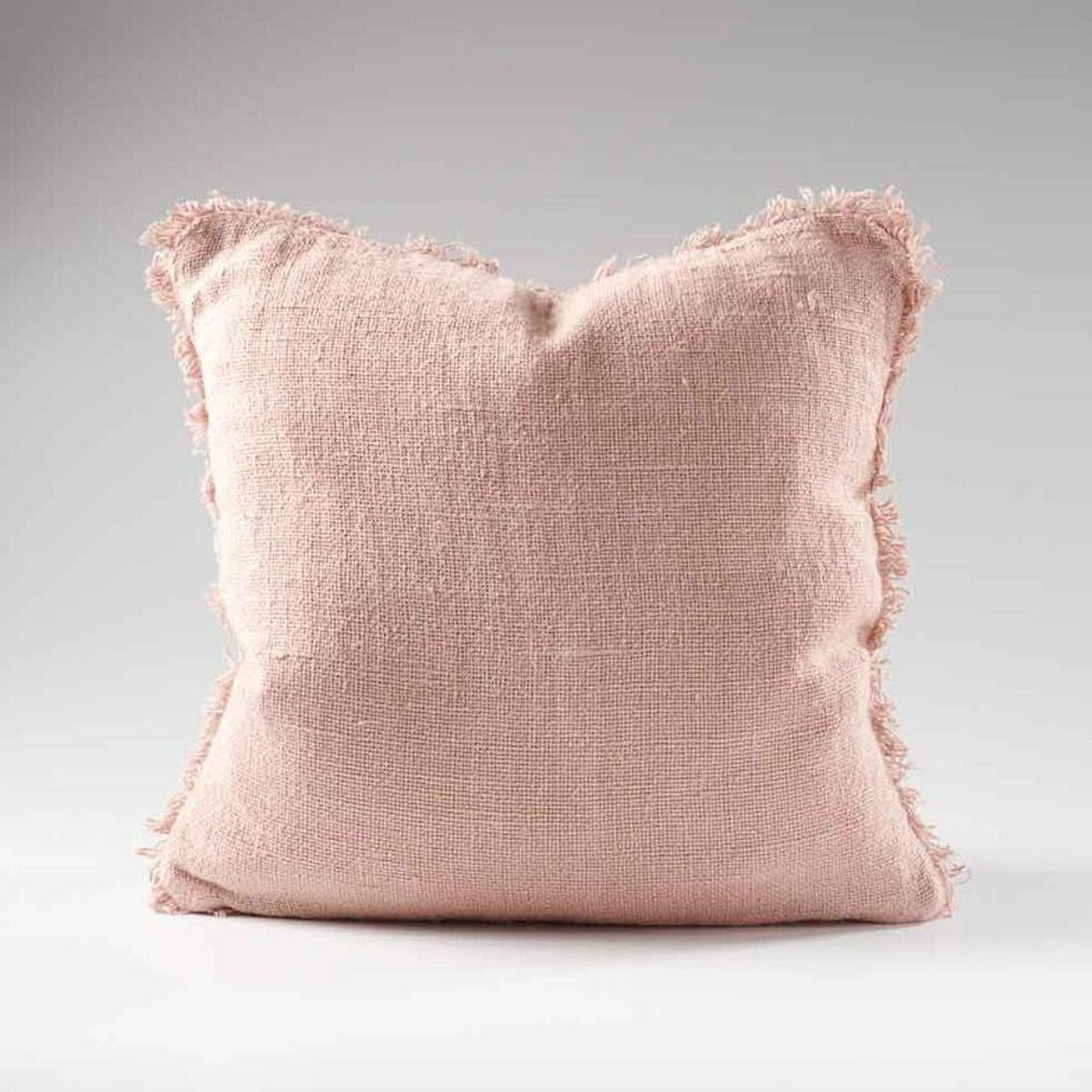 https://cdn.shopify.com/s/files/1/3066/3030/products/eadie-lifestyle-bedouin-linen-cushion-musk-848513.jpg?v=1687233735