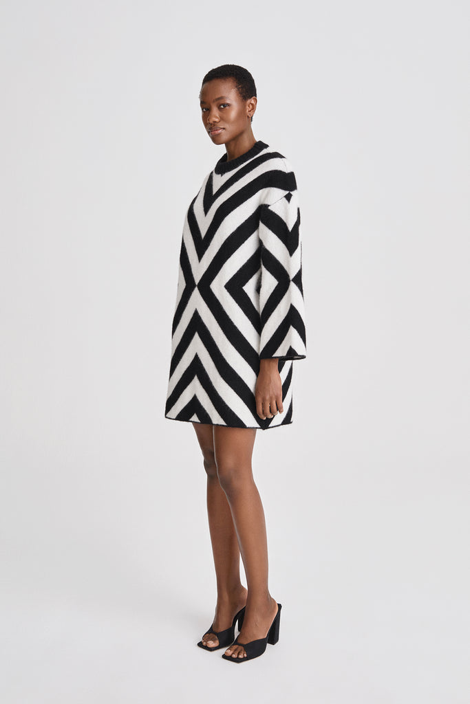 LILY DRESS - BLACK & WHITE – Stylein