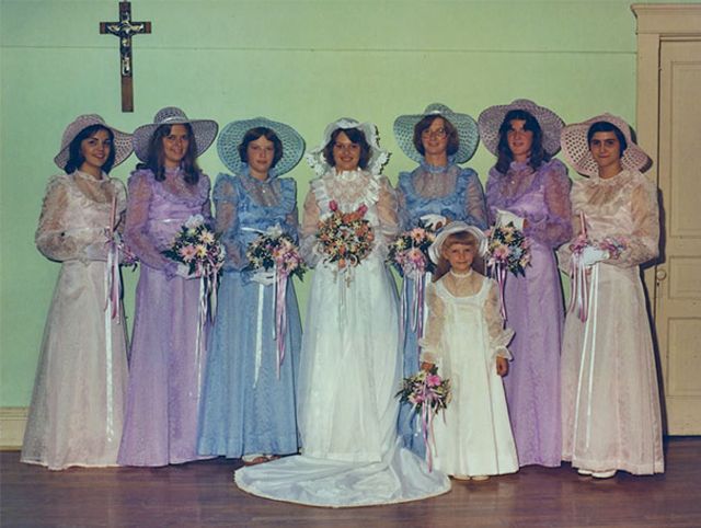 Ugly Vintage Bridesmaids Dresses From The 70S & 80S – Lehza Vintage