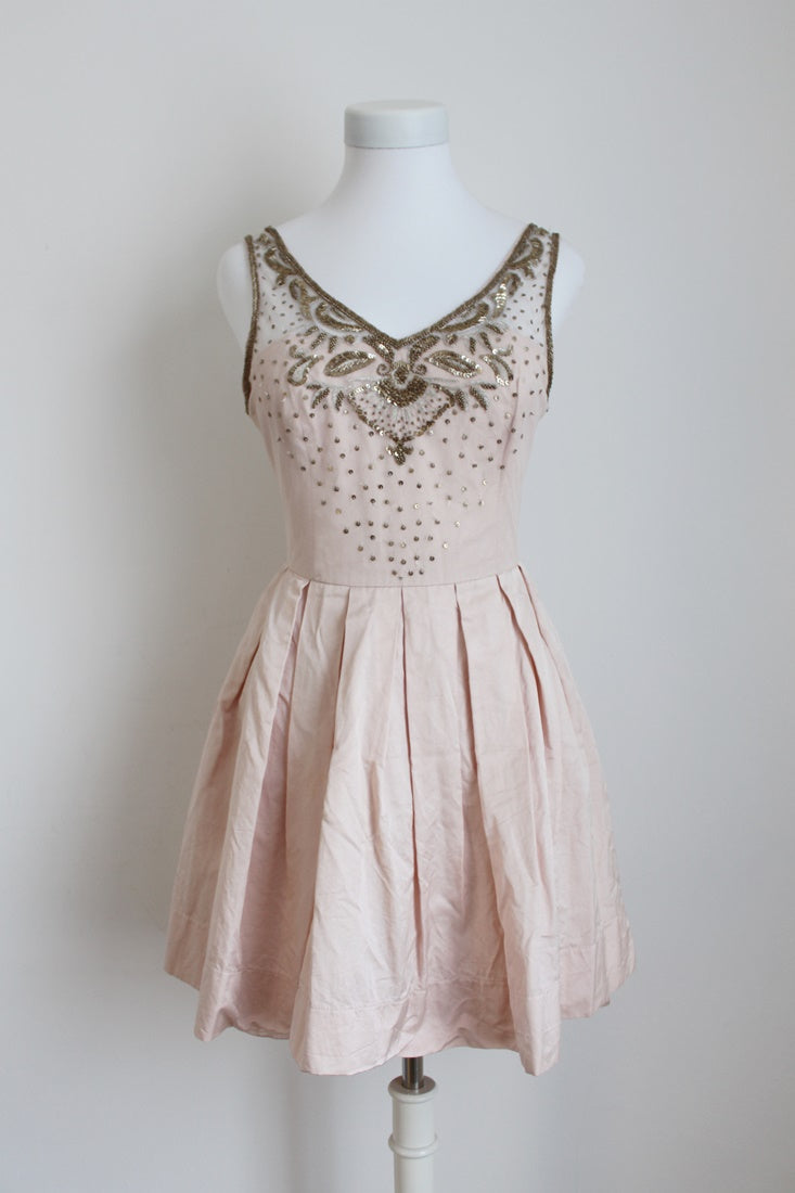 *FOREVER NEW* BLUSH BEADED PLEATED COCKTAIL DRESS - SIZE 10