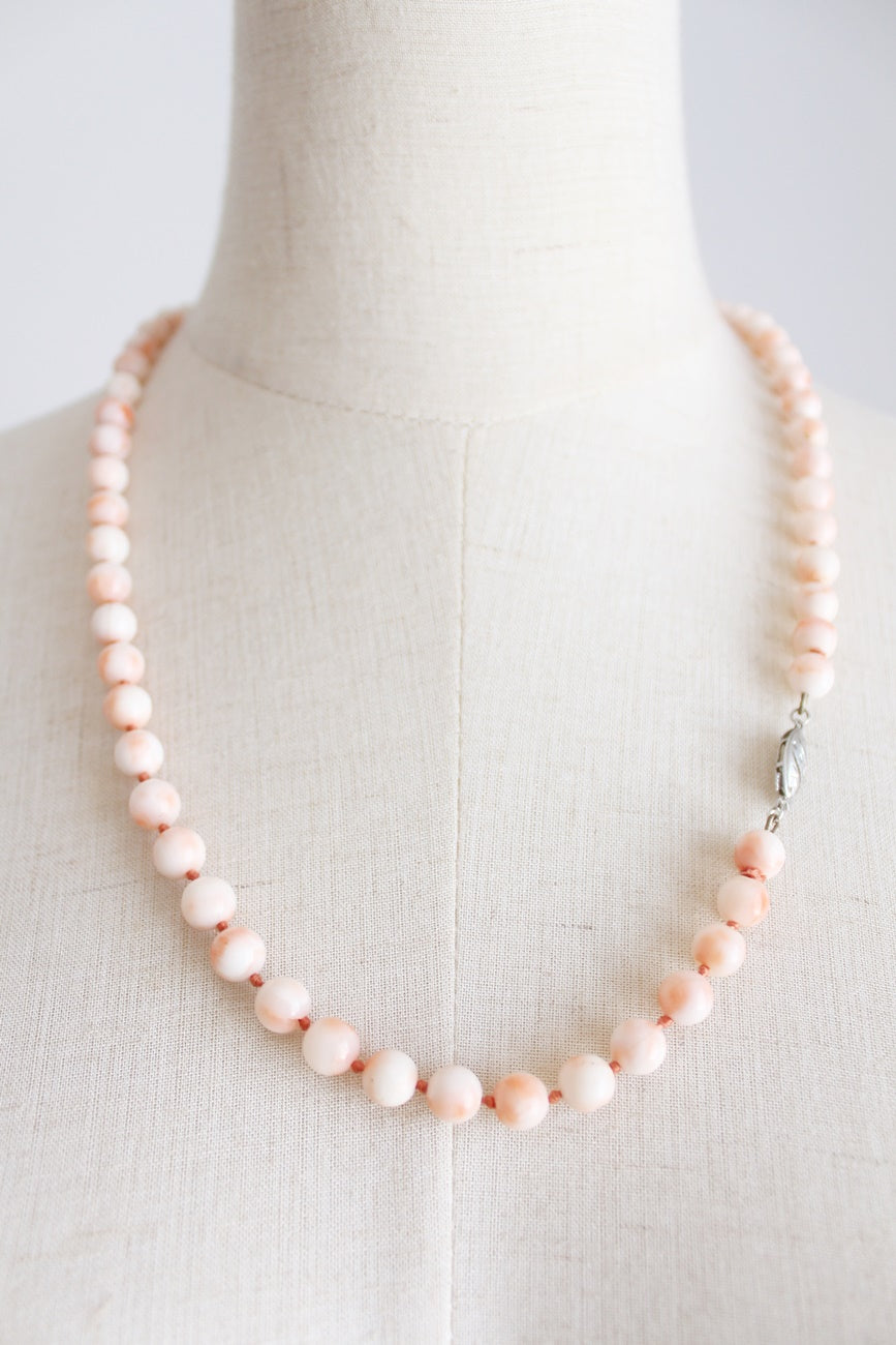 VINTAGE CORAL WHITE BEADED NECKLACE