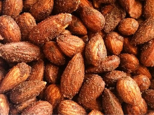 Christmas Cinnamon Almonds