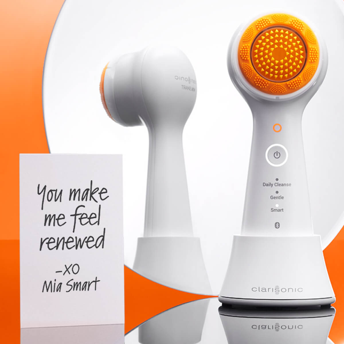 Clarisonic Exfoliating Børstehoved monteret og set forfra, samt bagfra.