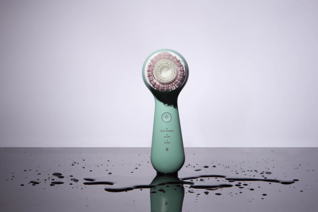 How to Use The Clarisonic Mia Smart and New Brush Heads