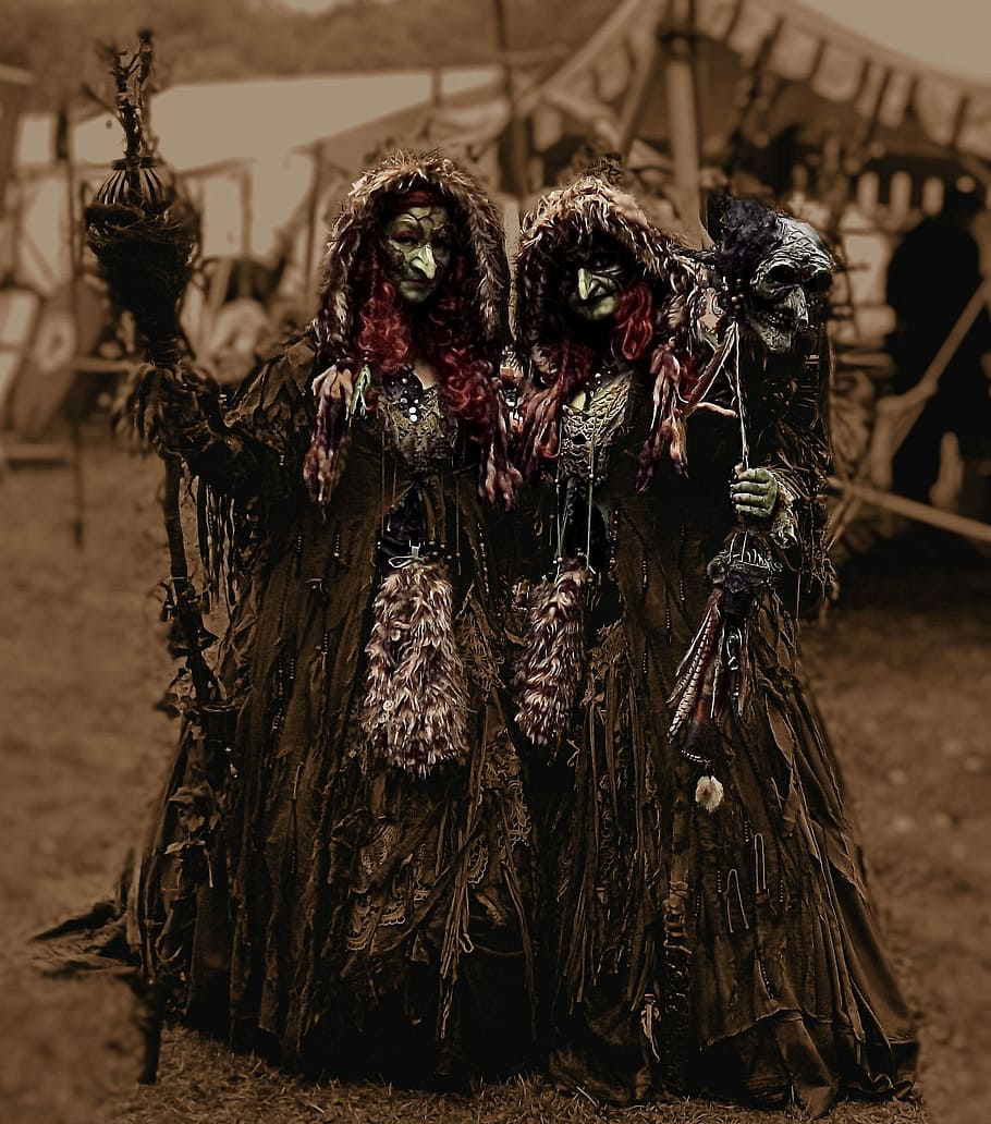 Two witch during a Larp horror event
