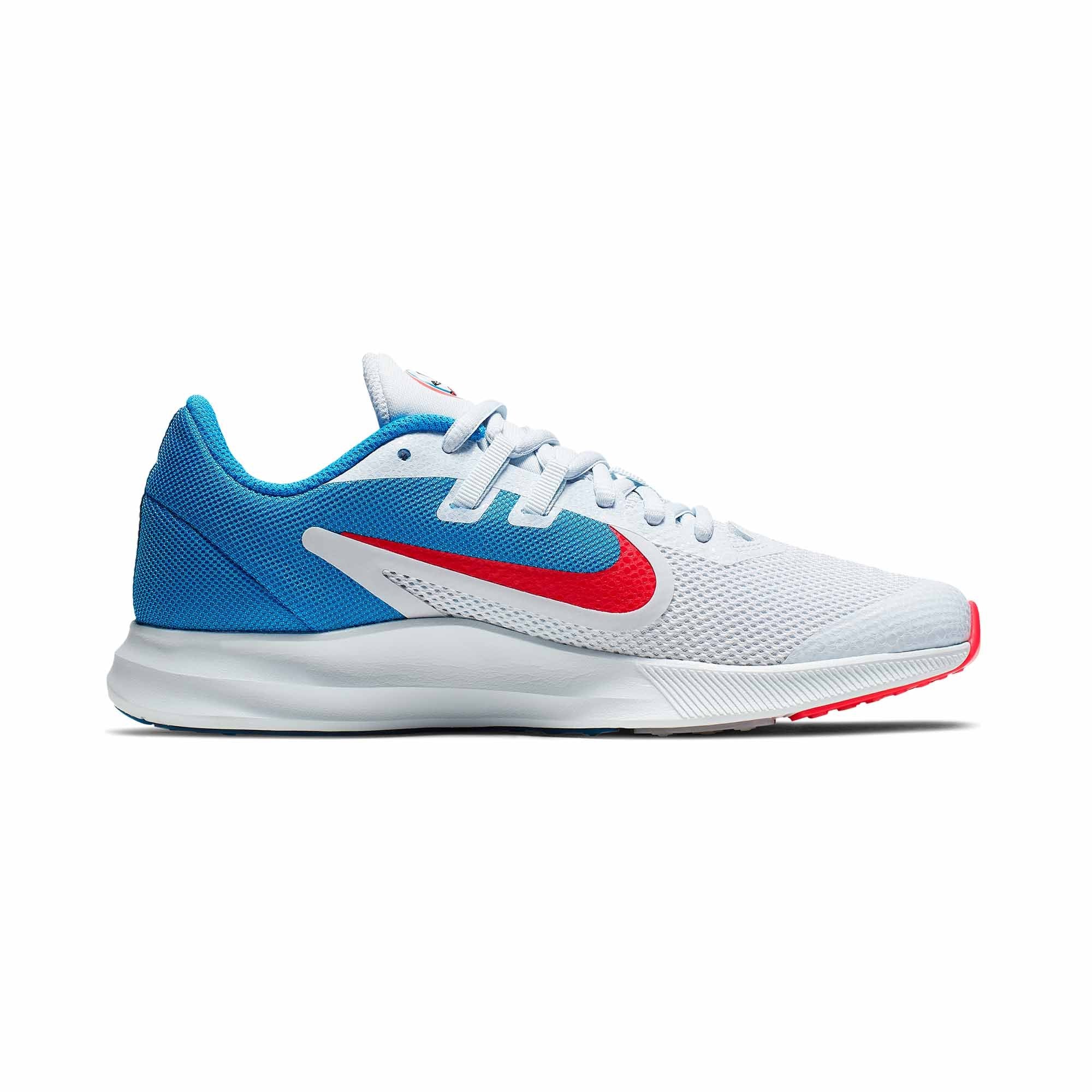 sports shoe online