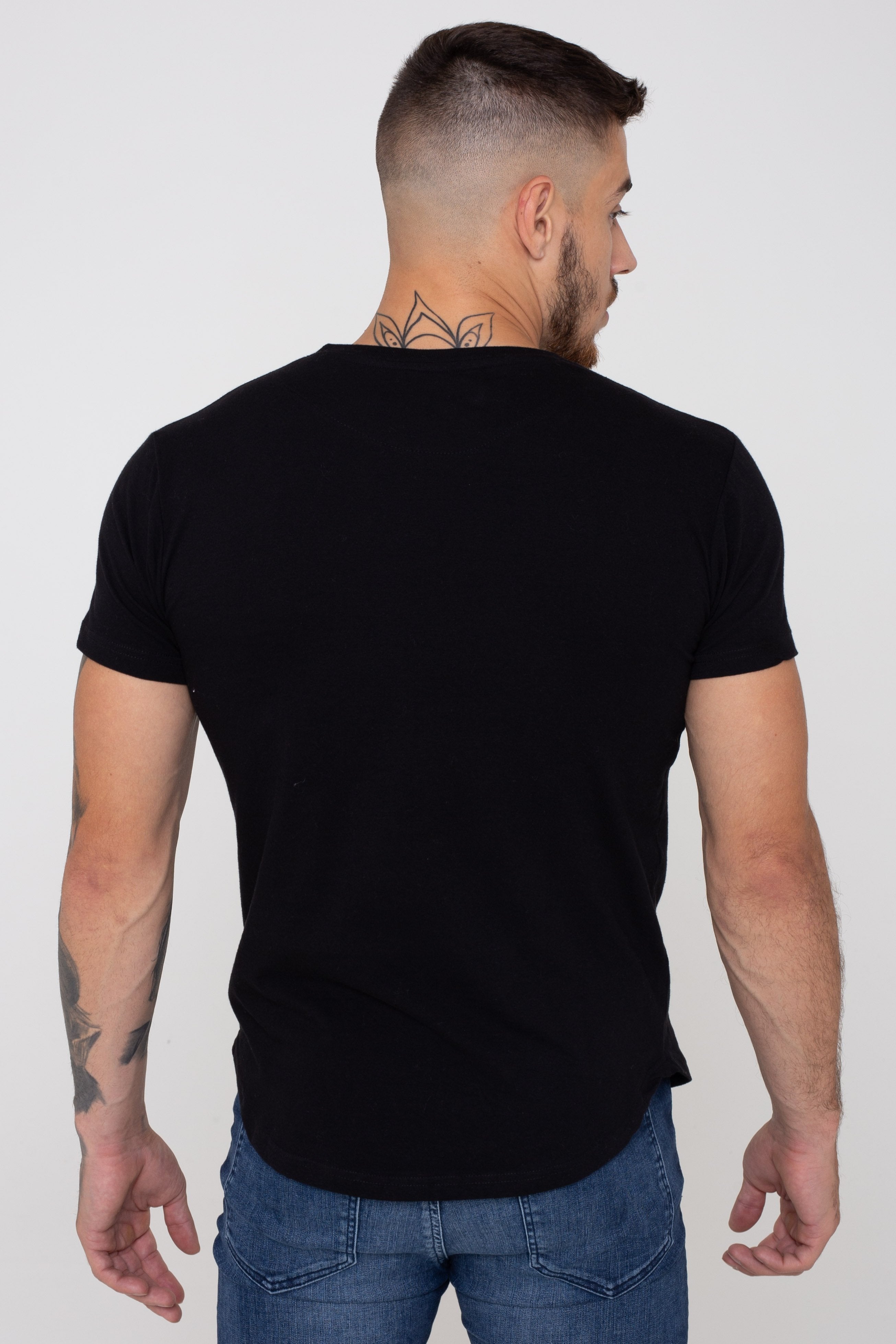 Men's Pact Basic Muscle Fit Longline Tee - Black | Golden Equation