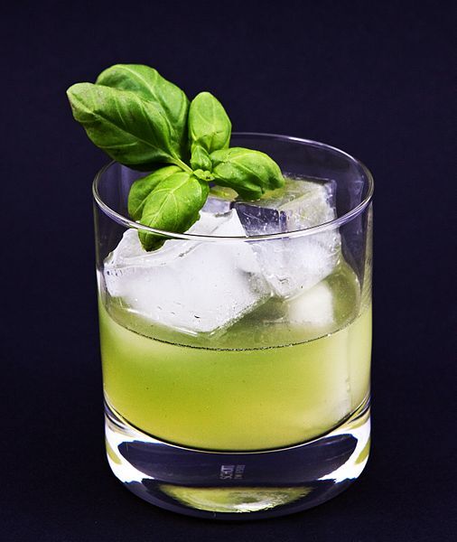 cocktail Gin Basil Smash