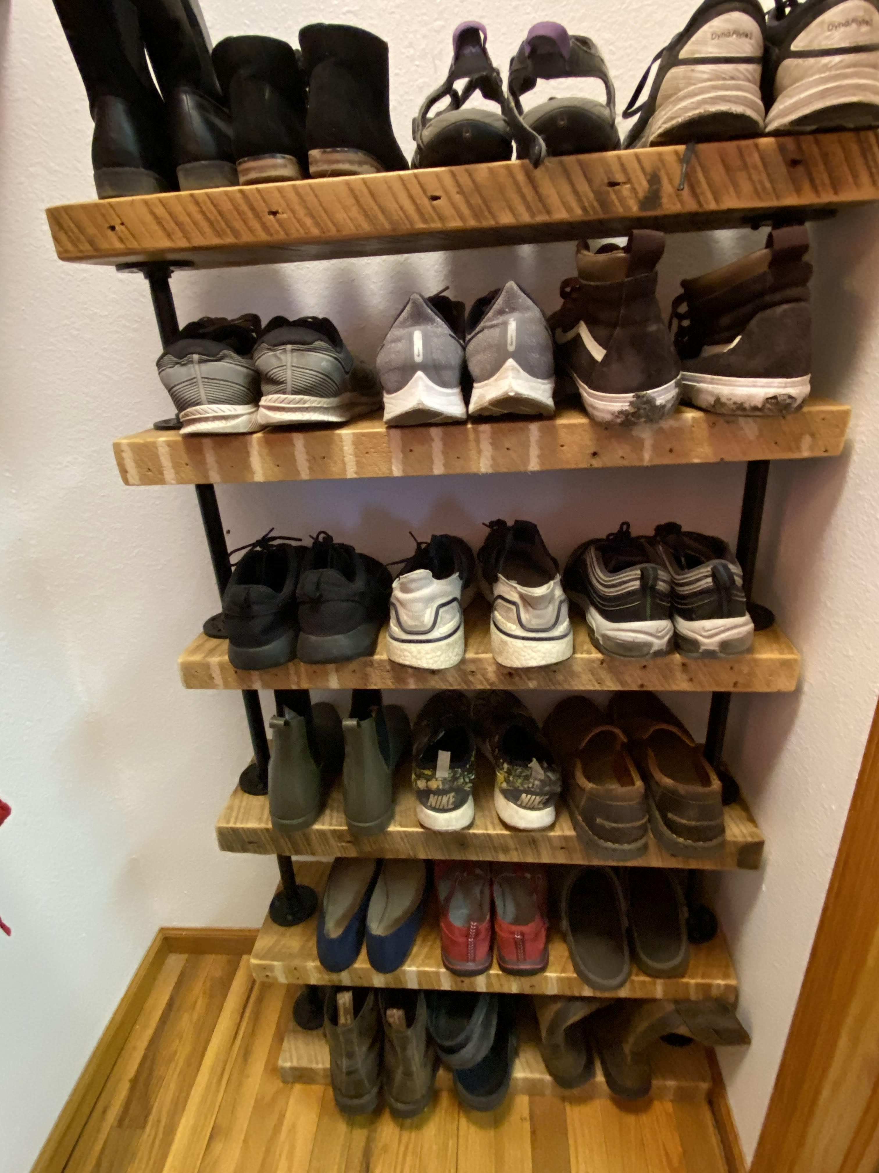 reclaimed wood shoe rack