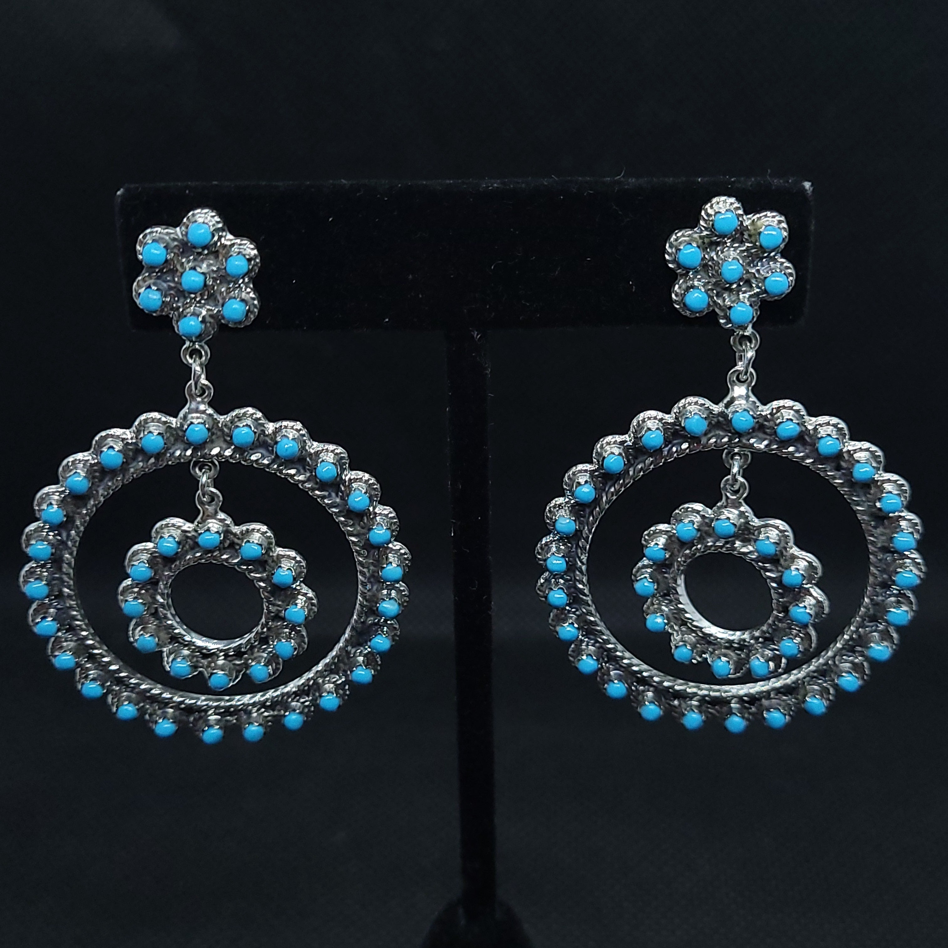 Turquoise Dots inlay Round Earrings