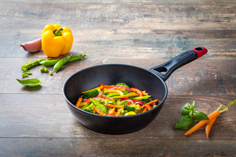 Origin + Non-Stick Aluminium Induction Frying pan - Pyrex® Webshop AR