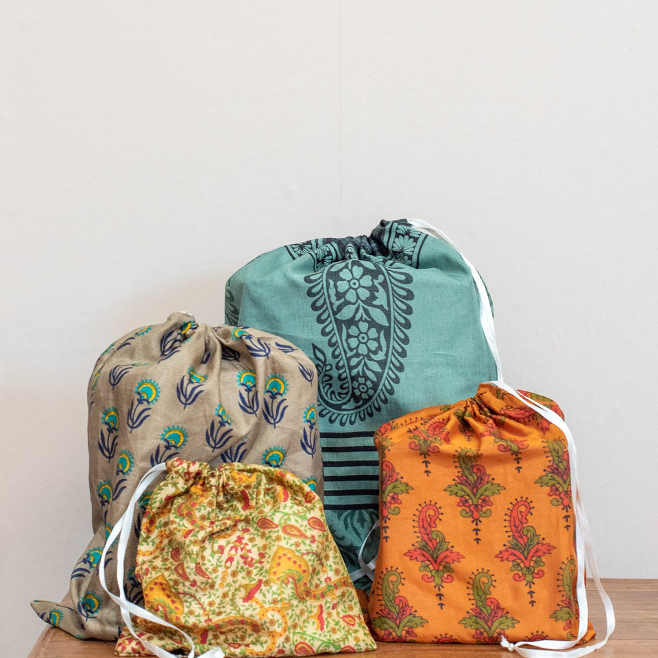 Set of 4 Sari Bags